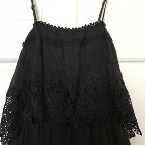 Midi summer dress with scalloped lace detail.